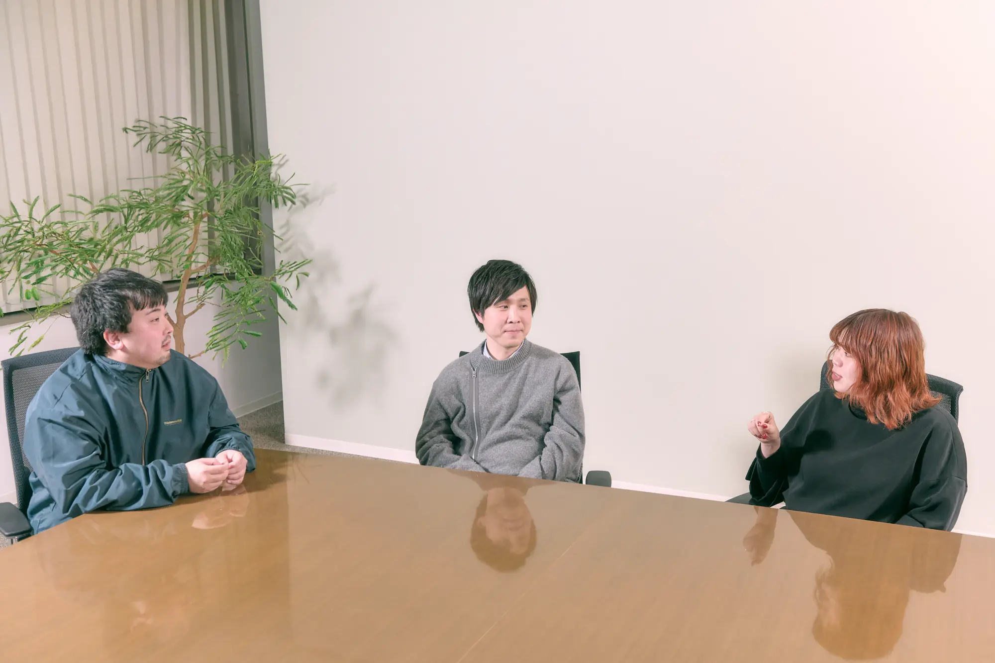 左から、濱、橋本、上原