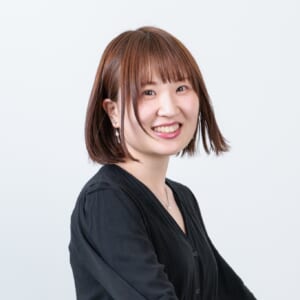 染川智美